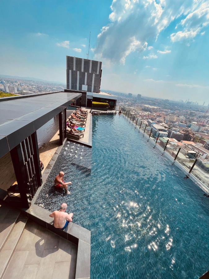 The Base Central Pattaya 2 Bed 2 Bath By Numam ภายนอก รูปภาพ