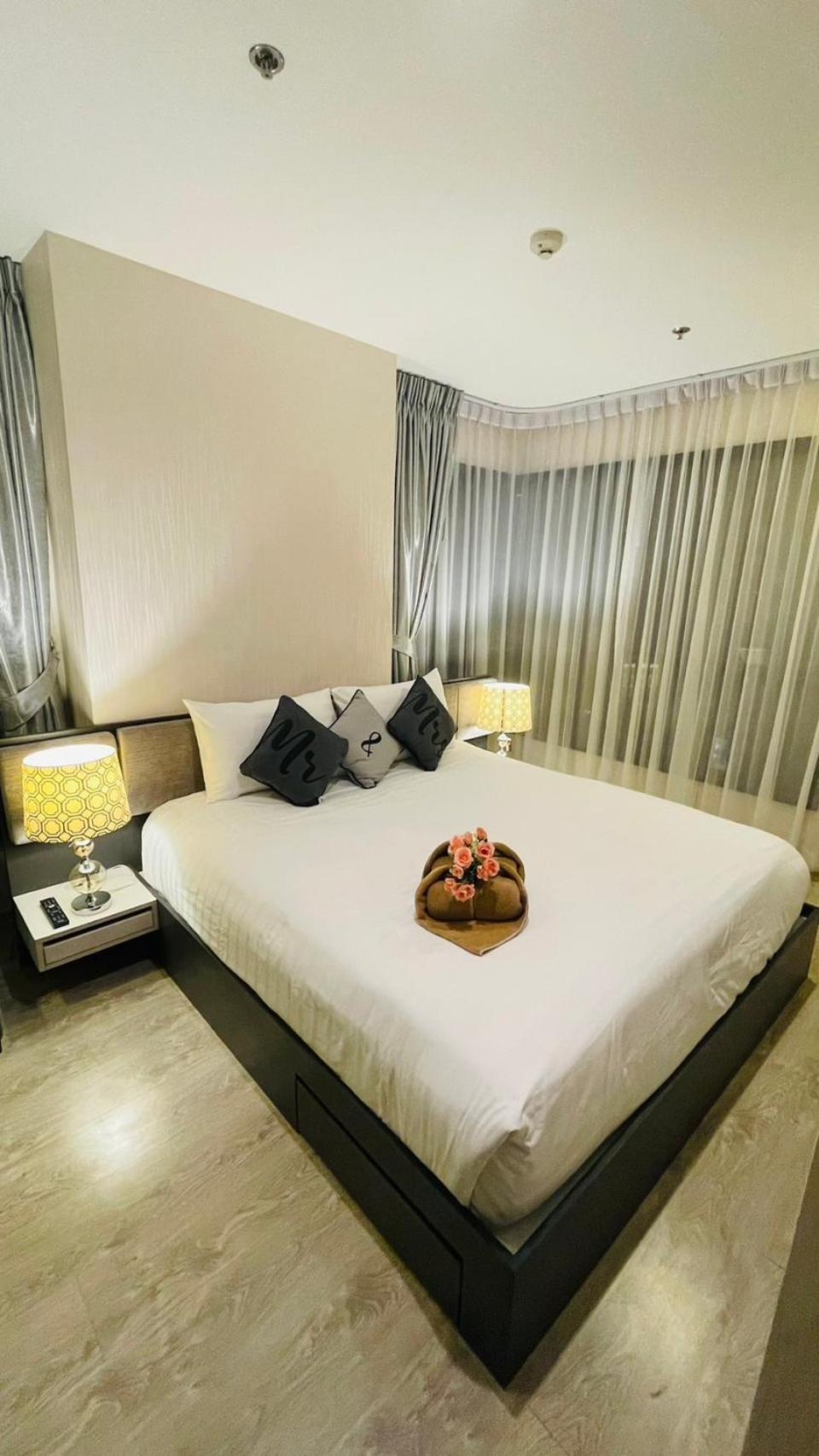 The Base Central Pattaya 2 Bed 2 Bath By Numam ภายนอก รูปภาพ